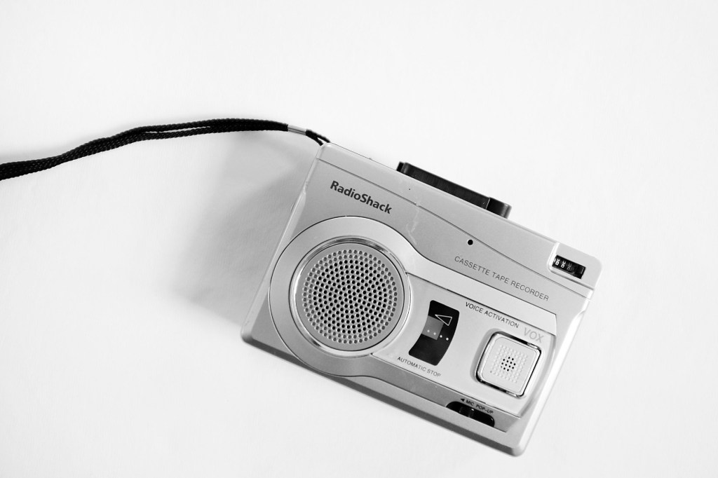 Music Industry Report: Smart Devices Overtake AM/FM Hardware In Under Three Years